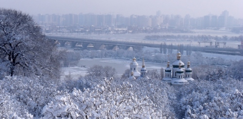 Синоптики обещают в Киеве снег уже в среду